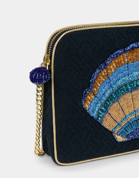 Shell Sling Bag